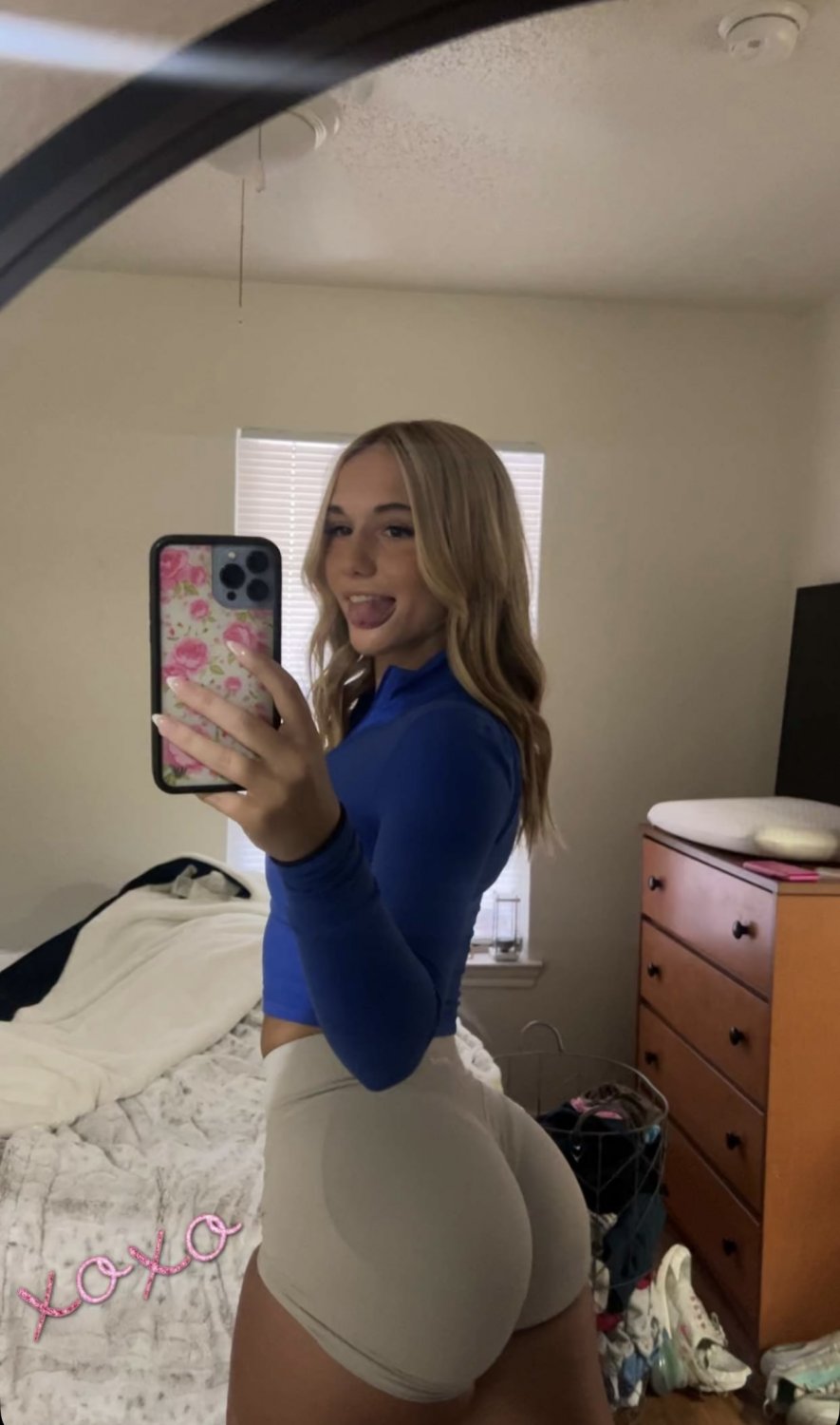 Sexy Blonde College Slut Showing Off #9bL6i5vd